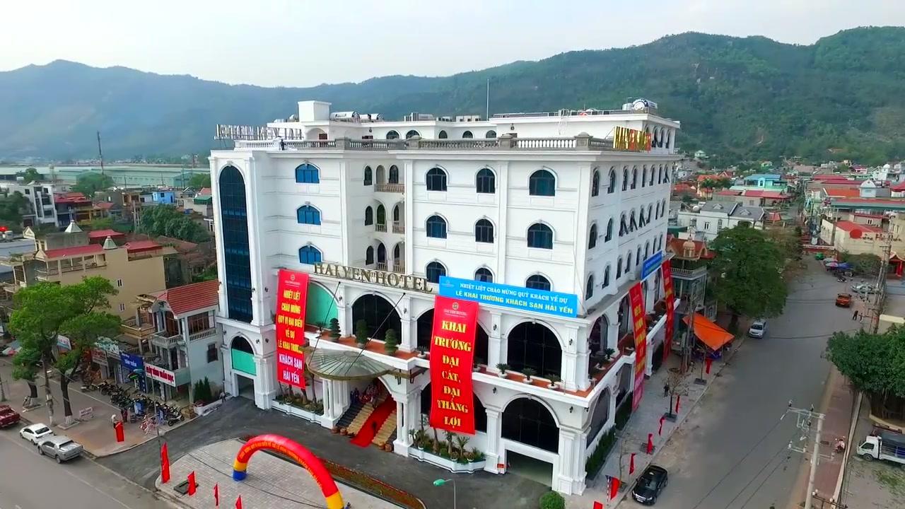 Hai Yen Luxury Hotel Cam Pha Exteriér fotografie