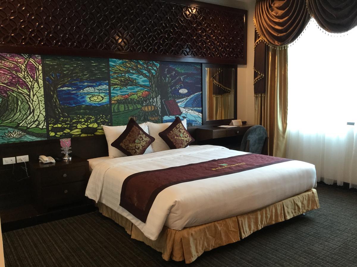 Hai Yen Luxury Hotel Cam Pha Exteriér fotografie