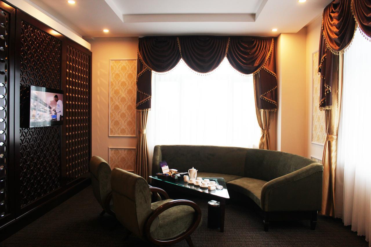 Hai Yen Luxury Hotel Cam Pha Exteriér fotografie